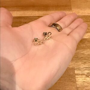 Gold Honeycomb Stud Earrings
